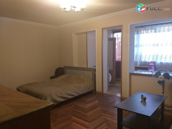 Vardzov bnakaran Komitasum 2242