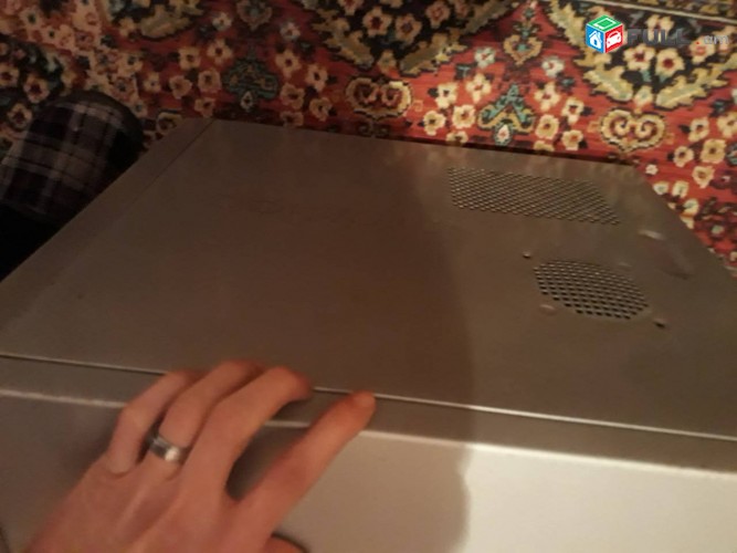 Pentium 4 hamakargich pracesor(blok@)...normal vijaki