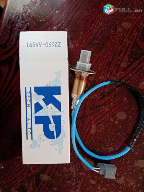 OXYGEN SENSOR 22690-AA891