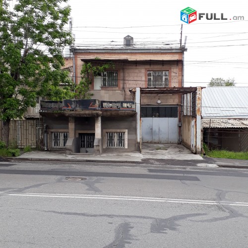3 հարկանի առանձնատուն դիմացը խանութ շտապ