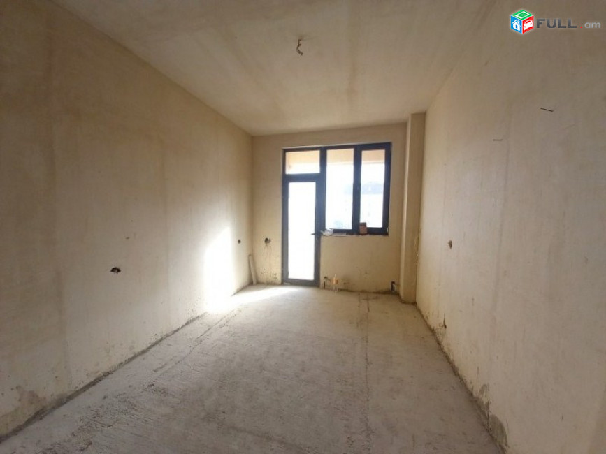 KOD A8128 Սևքարեցի Սաքոյի փ., 3 սենյակ, նորակառույց շենք