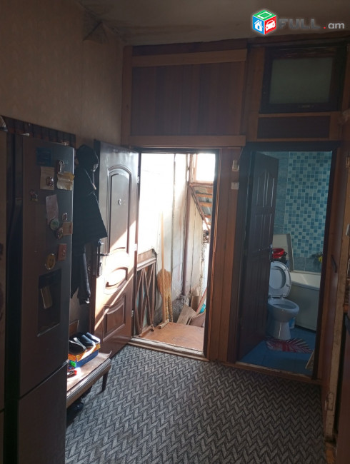 VACHARVUM  E  3 SEN  2/2  SHEVCHENKO   MAK 120 Q.