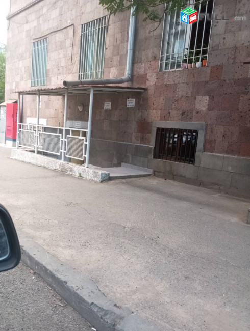 VACHARVUM  E  TARACQ   MANTASHYAN  KISANKUX  M 85 Q