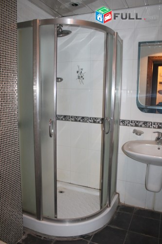 Վարձով Գրասենյակային տարածք, 100մք, office , for rent,  կոդ G1188