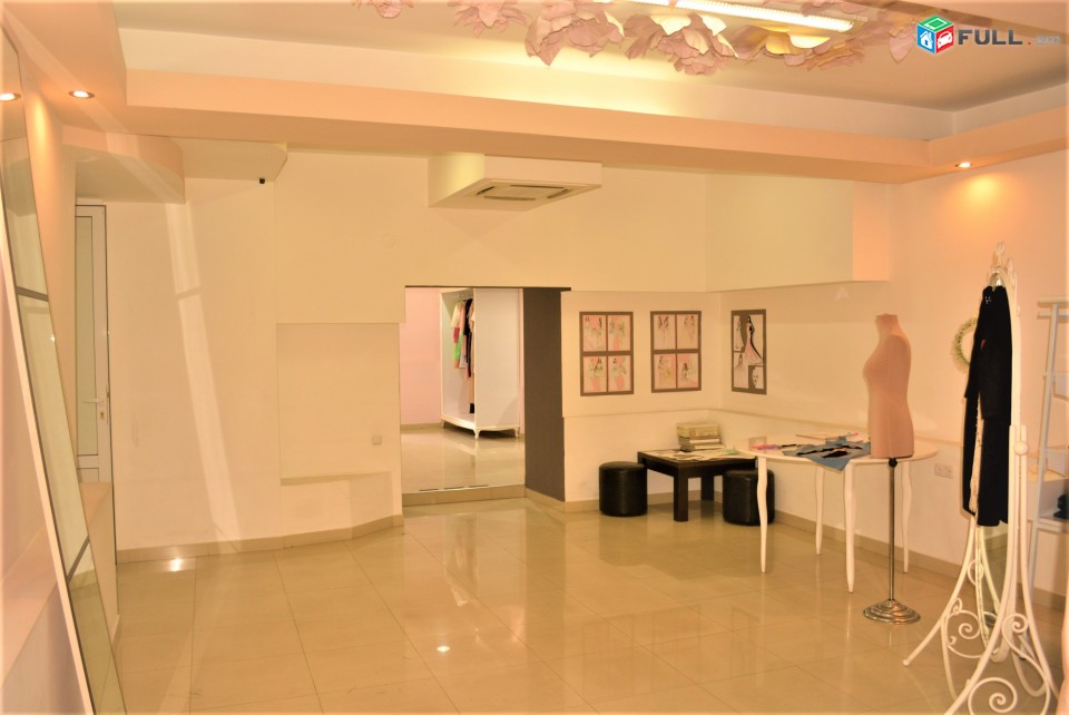 Գրասենյակային տարածք Մարշալ Բաղրամյան պողոտայում կենտրոնում, 120 ք.մ.  For sale  Կոդ C1242
