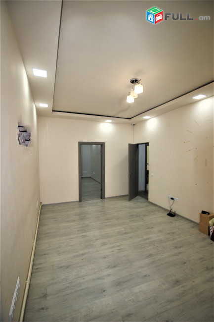 Չայկովսկու փողոց,կենտրոնում, Գրասենյակային տարածք  96քմ, for rent Կոդ G1466