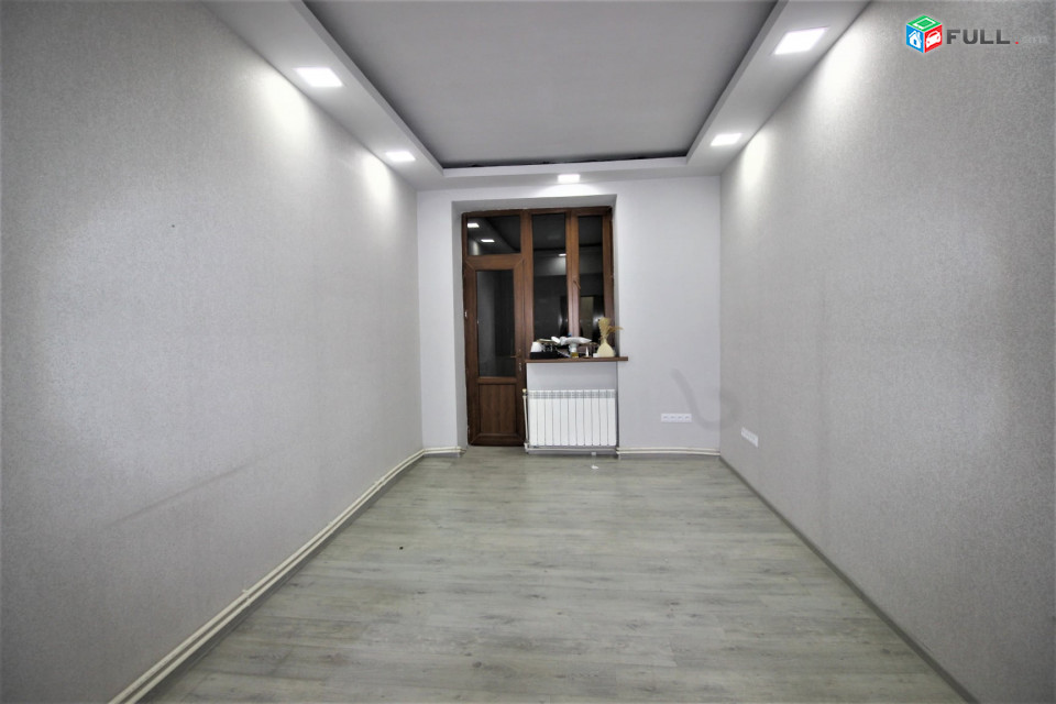 Չայկովսկու փողոց,կենտրոնում, Գրասենյակային տարածք  96քմ, for rent Կոդ G1466