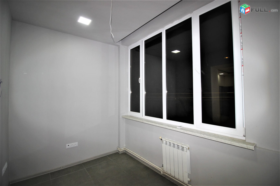 Չայկովսկու փողոց,կենտրոնում, Գրասենյակային տարածք  96քմ, for rent Կոդ G1466