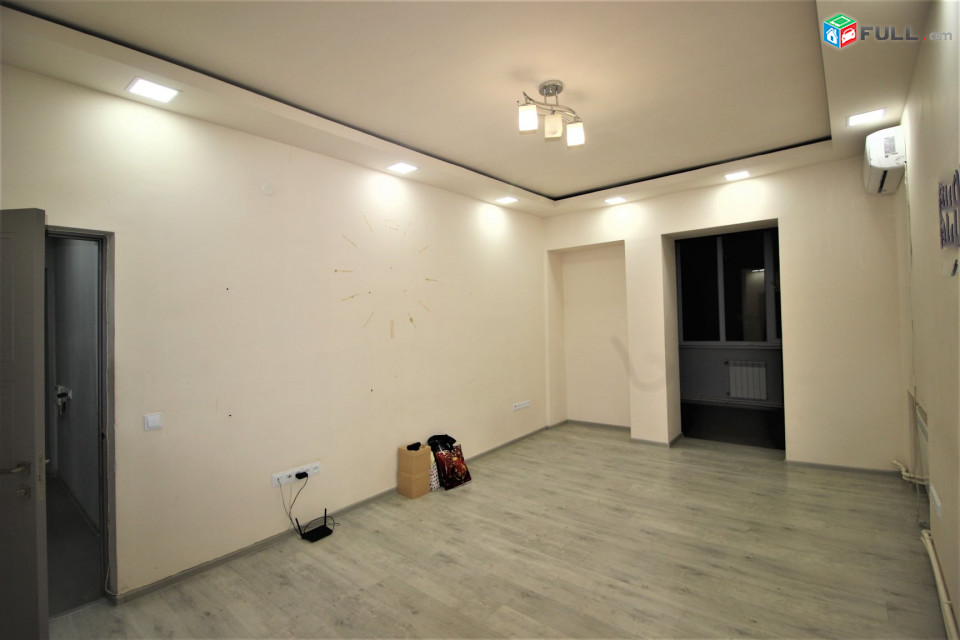 Չայկովսկու փողոց,կենտրոնում, Գրասենյակային տարածք  96քմ, for rent Կոդ G1466