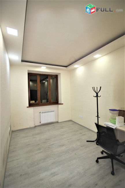 Չայկովսկու փողոց,կենտրոնում, Գրասենյակային տարածք  96քմ, for rent Կոդ G1466