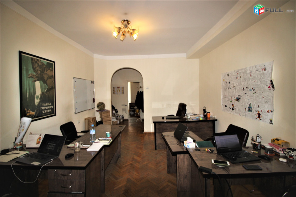 Մոսկովյան փողոց,կենտրոն,63 քմ, Գրասենյակային տարածք , for rent, Կոդ G1109