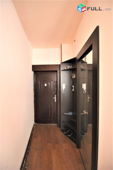 Մելքումովի փողոց,2 սենյականոց բնակարան 40 քմ, Կոդ B1223