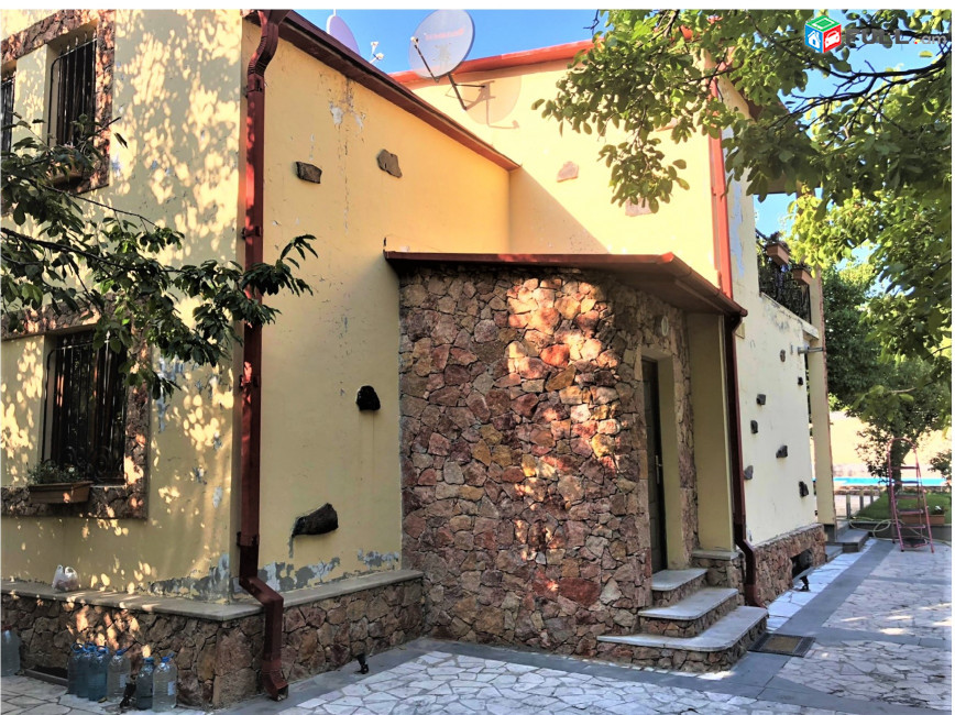 3 հարկանի քարե տուն Ձորաղբյուրում,180քմ,օրավարձ,for rent,կապիտալ վերանորոգված, Կոդ B1233