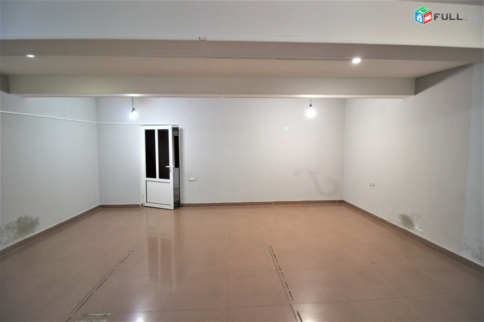 Երվանդ Քոչարի փողոց,կենտրոն,240քմ,Գրասենյակային տարածք․ for rent, կոդ G1514