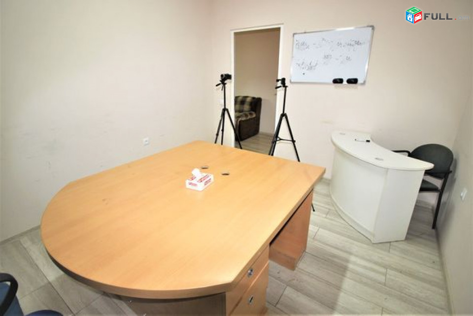 Երվանդ Քոչարի փողոց,կենտրոն,60քմ,Գրասենյակային տարածք, for rent, Կոդ G1525