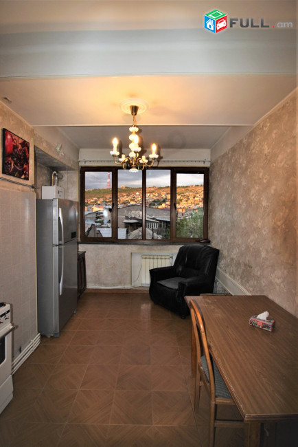Խորենացի փողոց,95քմ,3 սենյականոց բնակարան , for rent, կոդ B1273