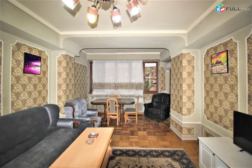 Խորենացի փողոց,95քմ,3 սենյականոց բնակարան , for rent, կոդ B1273