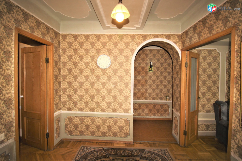 Խորենացի փողոց,95քմ,3 սենյականոց բնակարան , for rent, կոդ B1273