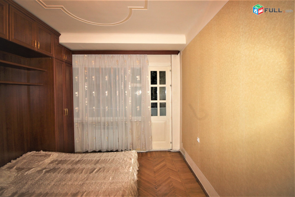 Խորենացի փողոց,95քմ,3 սենյականոց բնակարան , for rent, կոդ B1273