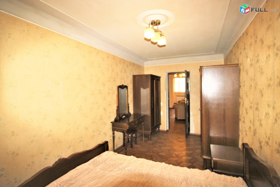 Նելսոն Ստեփանյան փողոց,57ք.մ, 2 սենյականոց բնակարան, for sale, կոդ C1343