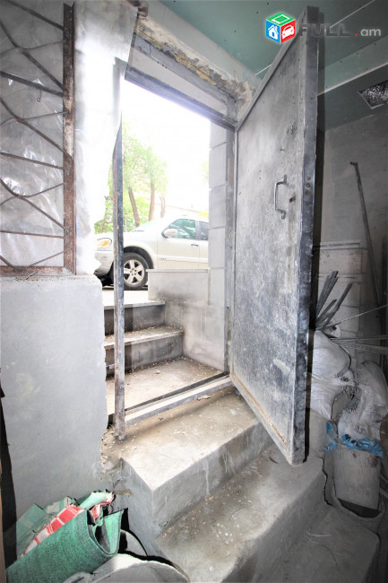 Պուշկինի փողոց,կենտրոնում,90քմ.,Բազմաֆունկցիոնալ գույք ,for rent, Կոդ G1540