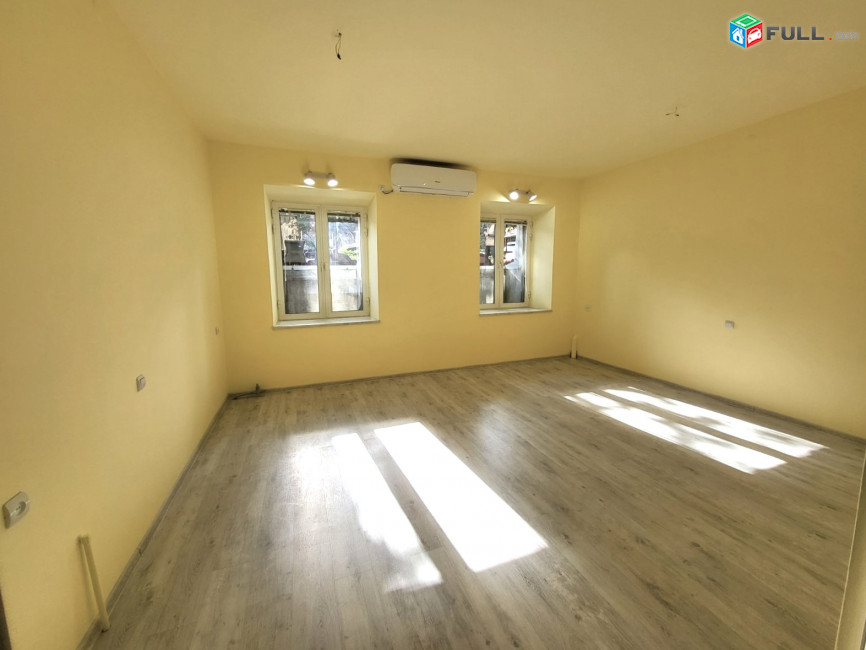Վարձով է տրվում գրասեյակային տարածք ։ for rent Կոդ G1548