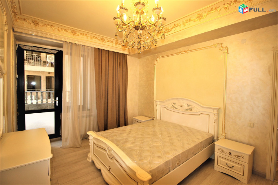 Փավստոս Բուզանդի փողոց,Ընդարձակ 4 սենյականոց բնակարաfor sale, Կոդ C1348