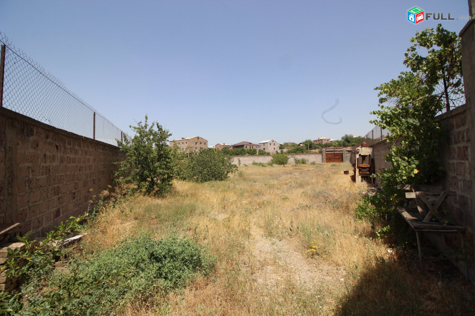 Երեք հարկանի քարե տուն Քասախում,500քմ, for sale, Կոդ C1366