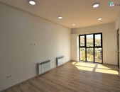 Չարենցի փողոց,5 սենյականոց բնակարան,110քմ,for sale, Կոդ C1378