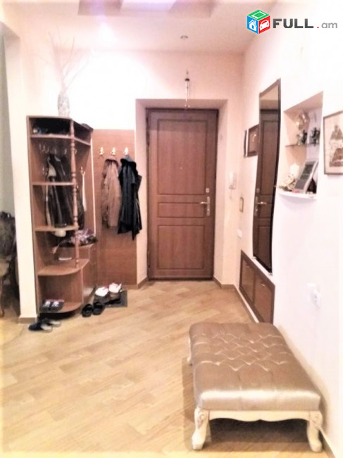 Սայաթ-Նովայի պողոտա,85քմ,3 սենյականոց բնակարան,for rent, Կոդ B1312
