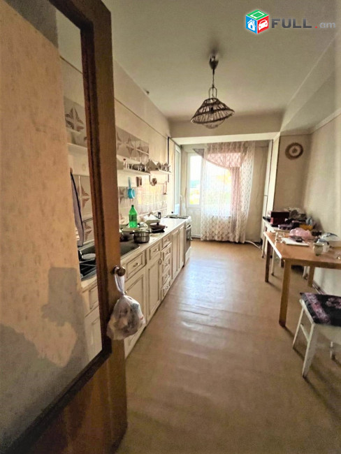 Գրիգոր Արծրունու փողոց,95ք.մ.,3 սենյականոց բնակարան,for sale,Կոդ C1388