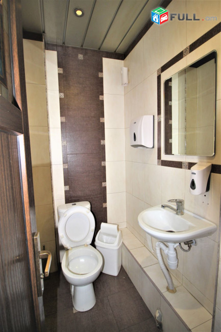 Հանրապետության փողոց,կենտրոն,280քմ,Բազմաֆունկցիոնալ գույք,for rent, Կոդ G1629