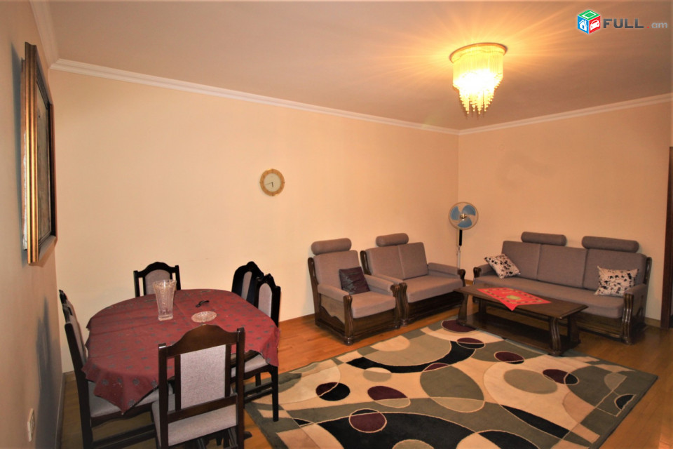 Աբովյան փողոց,80քմ,3 սենյականոց բնակարան,for rent, Կոդ B1338