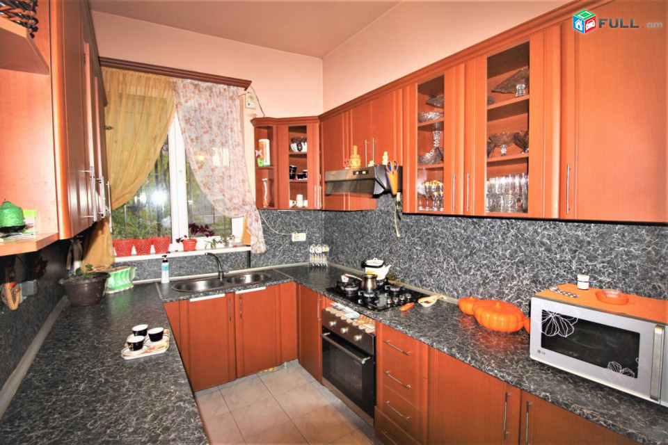 Նոր Արեշի 11րդ փողոց,Էրեբունի,100քմ.,Մեկ հարկանի քարե տուն,for rent,Կոդ B1343