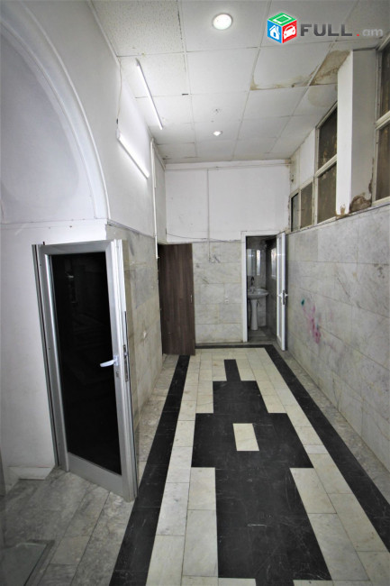 Բազմաֆունկցիոնալ գույք կենտրոնում,103քմ.,for rent, Կոդ G1656