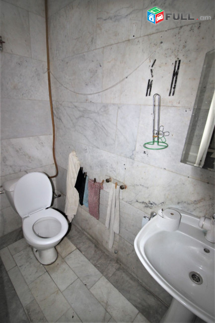 Բազմաֆունկցիոնալ գույք կենտրոնում,103քմ.,for rent, Կոդ G1656