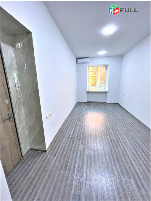 Նալբանդյան փողոց,30քմ.,Գրասենյակային տարածք,for rent,Կոդ G1658