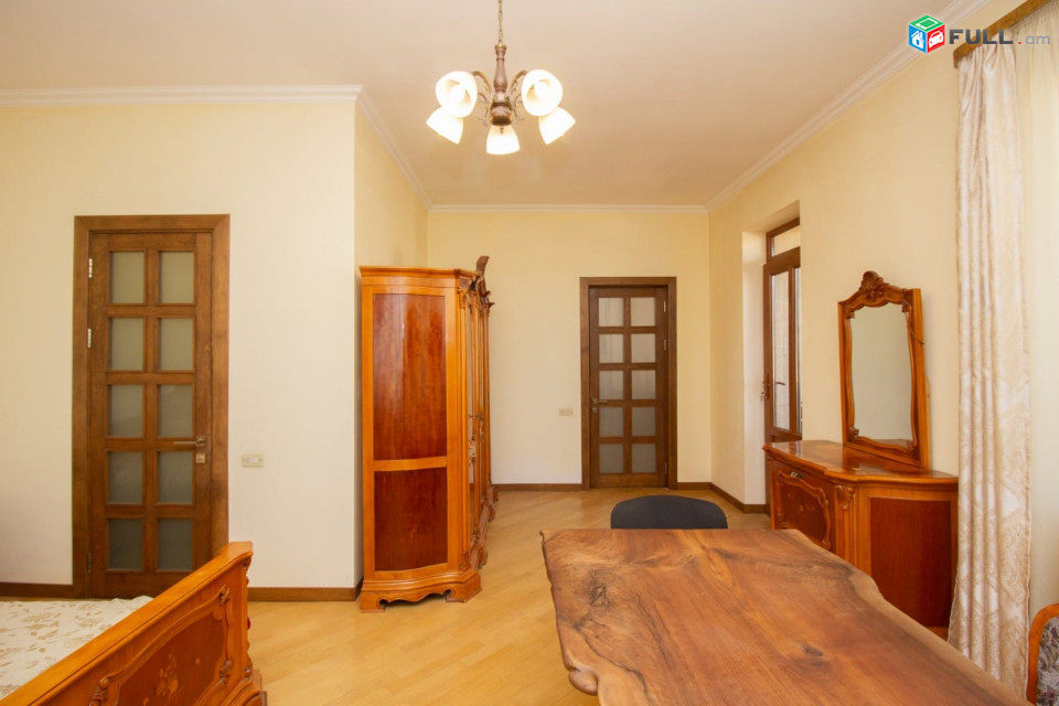 Սոսեի փողոց,կենտրոն,500քմ,Գրասենյակային տարածք, forrent, Կոդ G1661