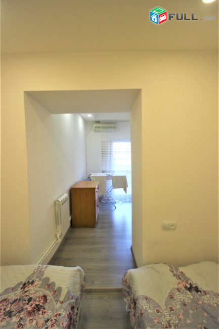Զաքյան փողոց,3 սենյականոց բնակարան ,65 ք.մ,for rent, Կոդ B1368