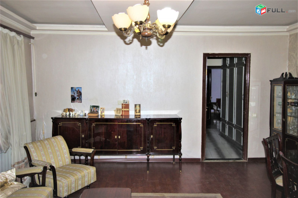 Լեոյի փողոց,կենտրոն,100քմ,Երկու հարկանի քարե տուն,for rent, Կոդ B1369