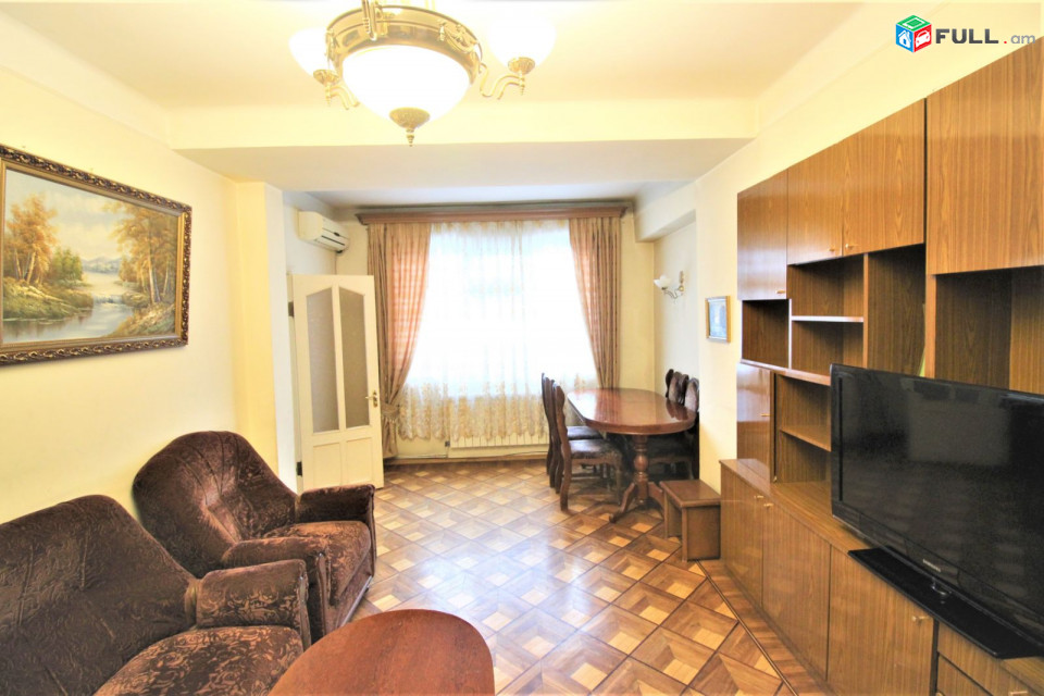 3 սենյականոց բնակարան Աղայան փողոցում, for daily rent,Կոդ B1395