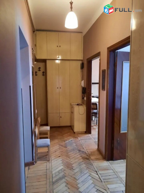 Կոմիտասի պողոտա,3 սենյականոց բնակարան,70քմ,for rent,Կոդ B1444