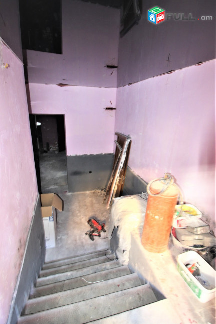 Տերյան փողոց, Բազմաֆունկցիոնալ գույք, 90քմ, for rent, կոդ G1916