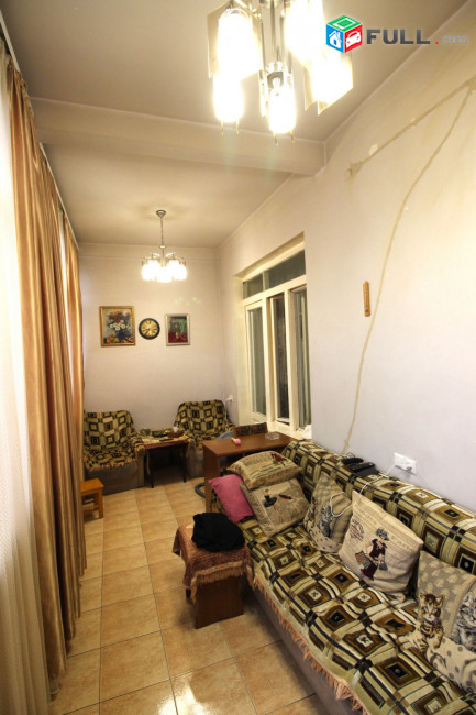 Կոմիտասի պողոտա, 3 սենյականոց բնակարան, 83քմ, for sale, կոդ C1551