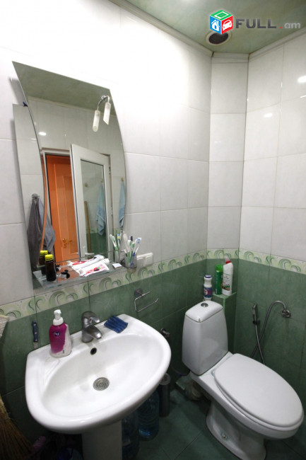 Կոմիտասի պողոտա, 3 սենյականոց բնակարան, 83քմ, for sale, կոդ C1551