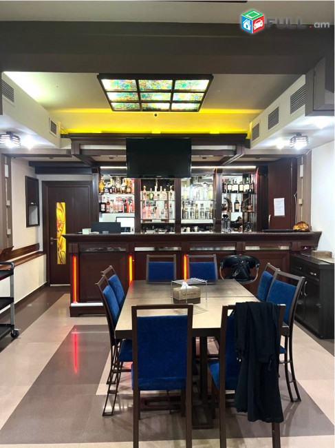 Կոմերցիոն տարածք, ռեստորոն, Փոքր Կենտրոն, Կոդ C1555