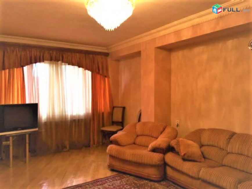 2 սենյականոց բնակարան, Hovannisyan District, 55 քմ,կապիտալ վերանորոգված, Կոդ C1236