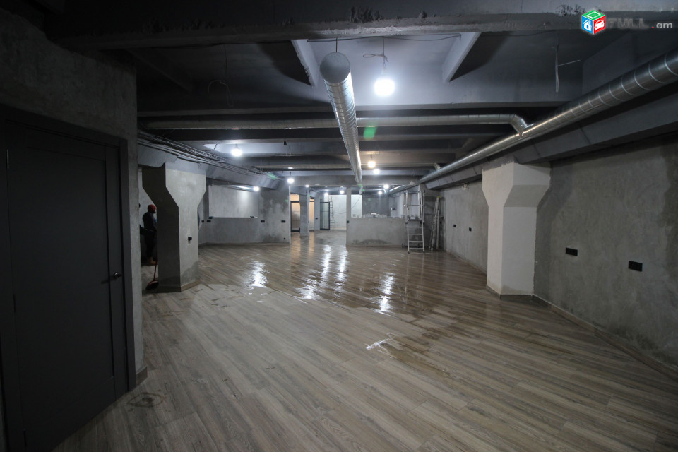 Կենտրոնում,Պուշկին փողոցում վարձով է տրվում կոմերցիոն տարածք, 300մք, For rent, կոդ G2049