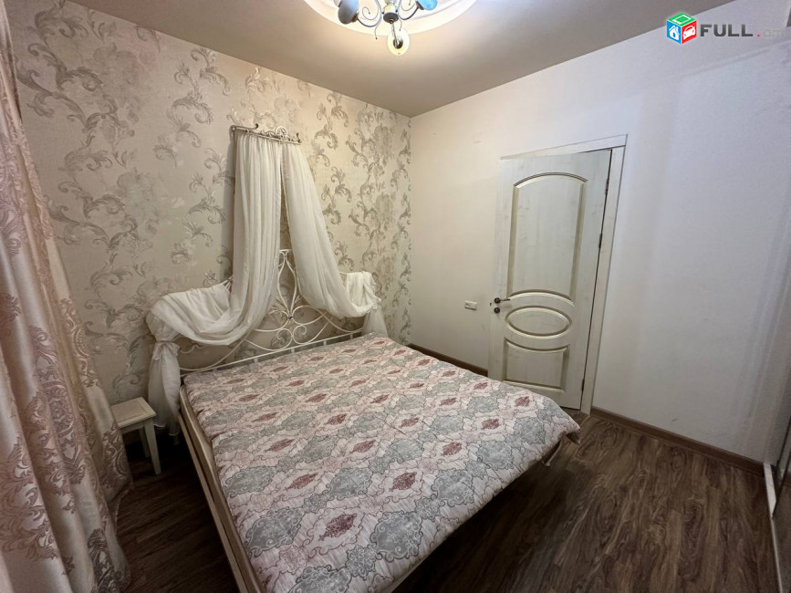Կենտրոնում՝ Արգիշտի փողոցում, Քարֆուր սուպերմարկետի հարևանությամբ վարձով է տրվում 2 սենյականոց բնակարան, For rent, կոդ B1551