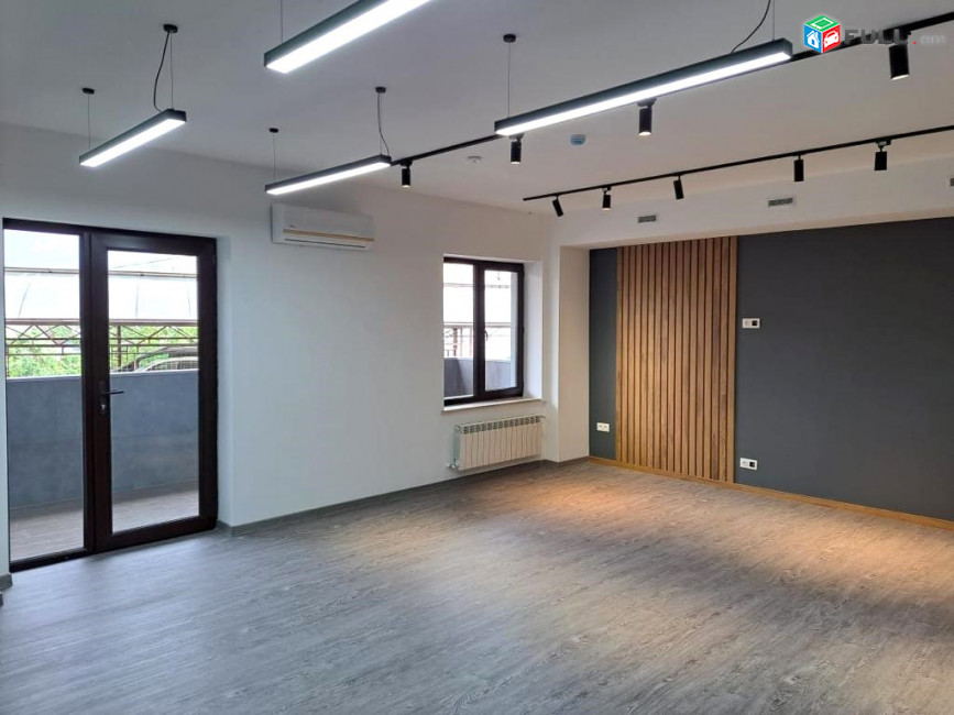 Հրաչյա Քոչար փողոցում, բանուկ հատվածում, վարձով է տրվում ընդարձակ, կապիտալ վերանորոգված գրասենյակային տարածք, For rent, կոդ G2208